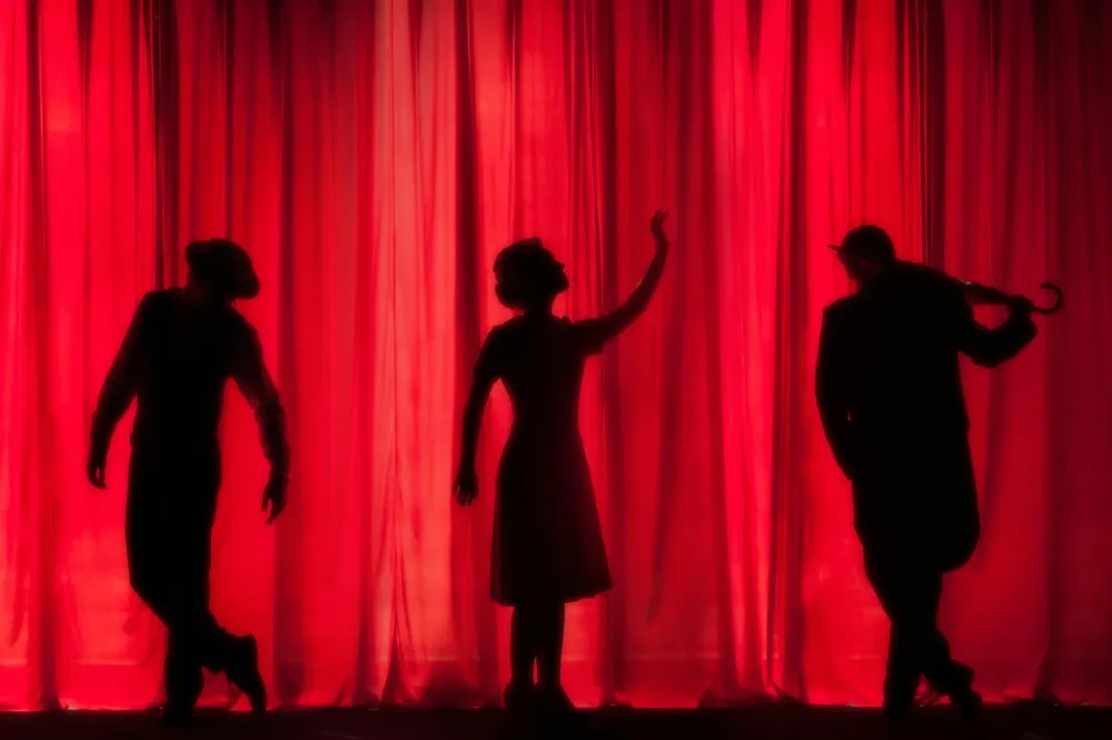 Clap de fin, par Bernard Delzons