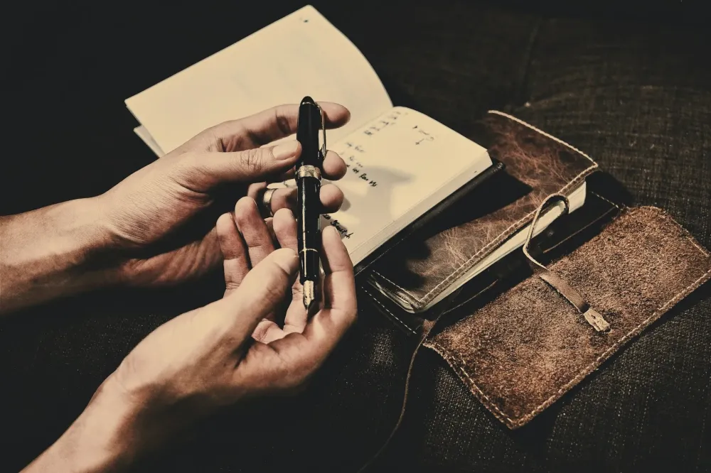 Un stylo de famille, par Christine Maillard